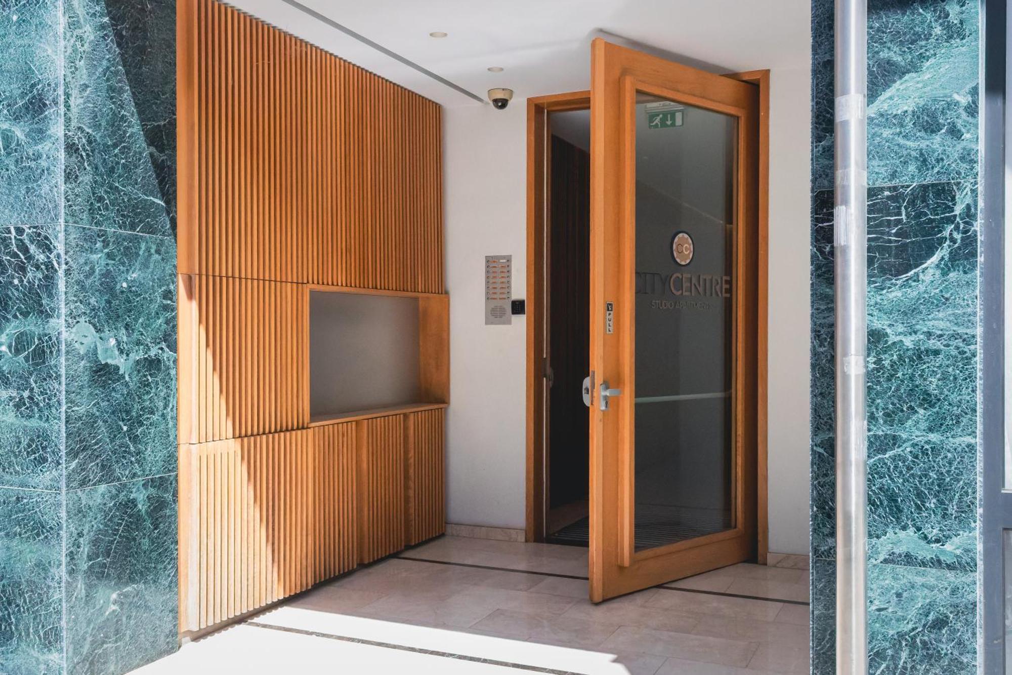 City Centre Studio Apartments Nicosia Esterno foto