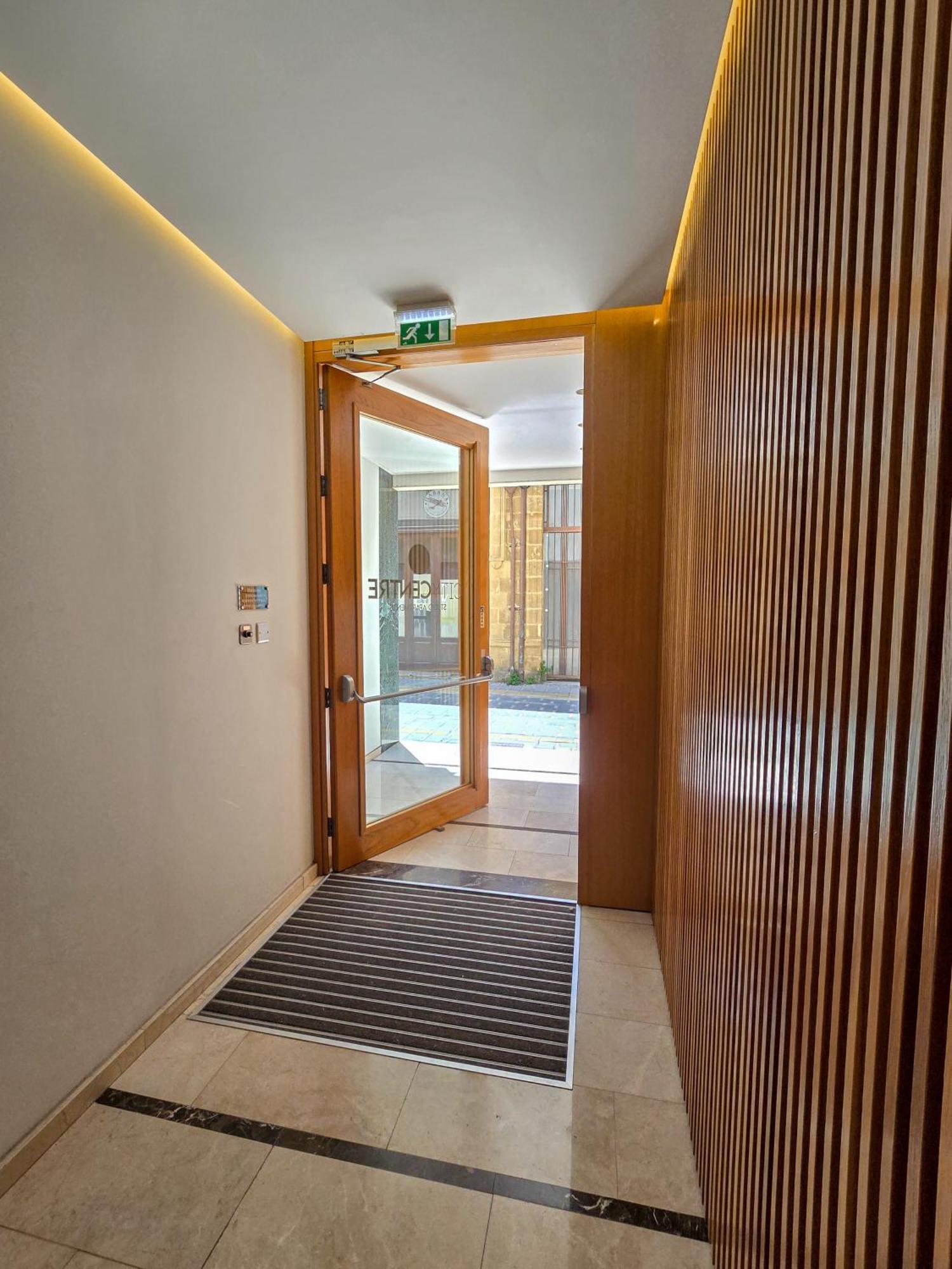 City Centre Studio Apartments Nicosia Esterno foto